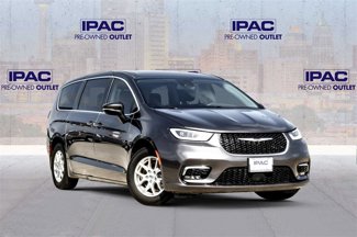 Used 2023 Chrysler Pacifica Touring-L image 1