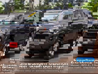 Used 2018 Toyota 4Runner 4WD image 1