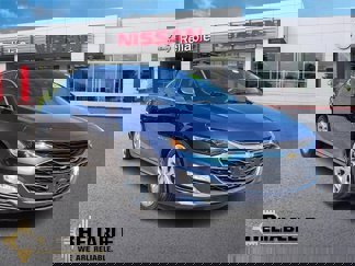 Used 2020 Chevrolet Malibu LT image 1
