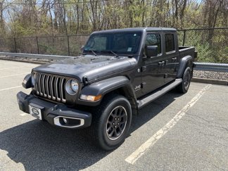Used 2023 Jeep Gladiator Overland w/ Trailer Tow Package image 1