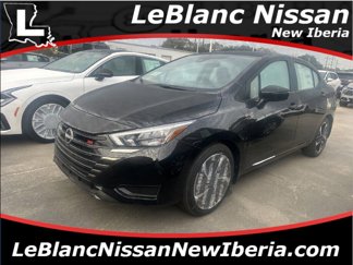 New 2025 Nissan Versa SR w/ Trunk Package image 1