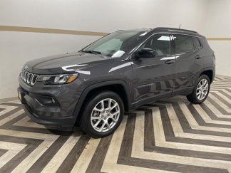 New 2024 Jeep Compass Latitude image 1