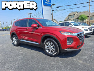 Used 2019 Hyundai Santa Fe SE image 1