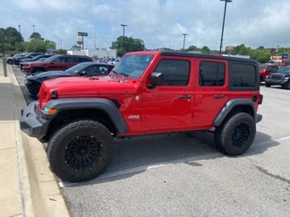 Used 2018 Jeep Wrangler Unlimited Sport image 1