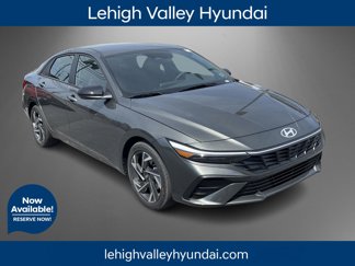 New 2025 Hyundai Elantra Sport image 1