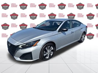 Used 2024 Nissan Altima 2.5 S image 1