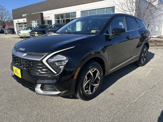 Used 2023 Kia Sportage LX image 1