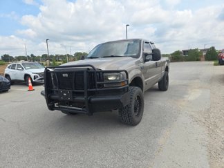Used 2002 Ford F250 XLT image 1