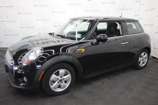 Used 2015 MINI Cooper 2-Door Hardtop image 1