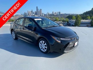 Certified 2024 Toyota Corolla LE image 1