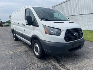 Used 2017 Ford Transit 250 130 Low Roof image 1
