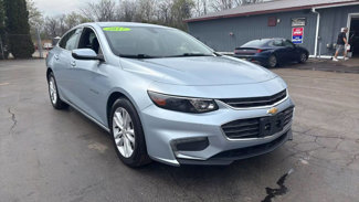 Used 2017 Chevrolet Malibu LT image 1