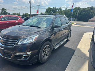 Used 2016 Chevrolet Traverse LT image 1