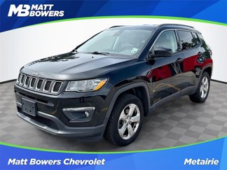 Used 2017 Jeep Compass Latitude image 1