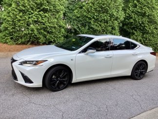 Used 2022 Lexus ES 350 F Sport image 1