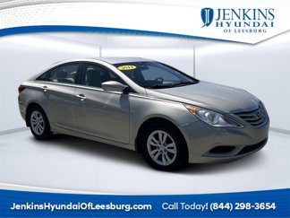 Used 2011 Hyundai Sonata GLS image 1