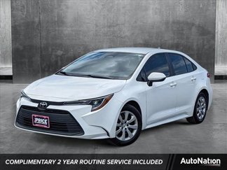 Certified 2023 Toyota Corolla LE image 1