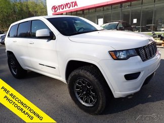 Used 2018 Jeep Grand Cherokee Altitude image 1