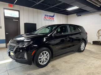 Certified 2022 Chevrolet Equinox LT image 1
