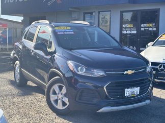 Used 2021 Chevrolet Trax LT w/ Driver Confidence Package image 1