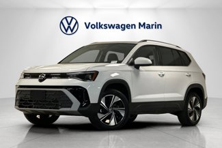 New 2025 Volkswagen Taos SE image 1