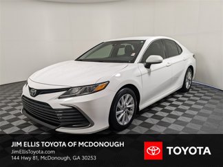 Certified 2021 Toyota Camry LE image 1