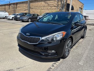 Used 2016 Kia Forte EX image 1