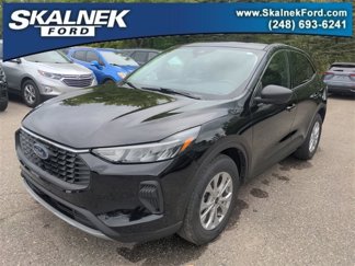 Certified 2023 Ford Escape Active image 1