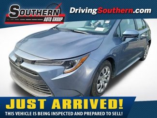 Used 2024 Toyota Corolla LE image 1