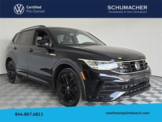 Used 2022 Volkswagen Tiguan SE R-Line image 1