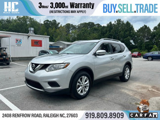 Used 2016 Nissan Rogue SV image 1