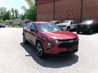 Used 2024 Chevrolet Trax RS image 1