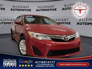 Used 2013 Toyota Camry LE image 1