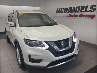 Used 2018 Nissan Rogue SV image 1