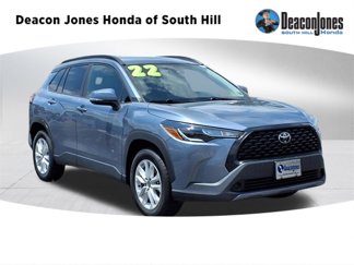 Used 2022 Toyota Corolla Cross LE image 1
