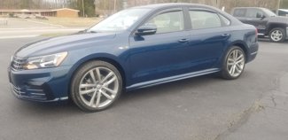 Used 2018 Volkswagen Passat 2.0T S image 1