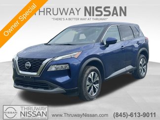 Used 2021 Nissan Rogue SV image 1