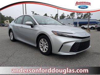 Used 2025 Toyota Camry Hybrid image 1