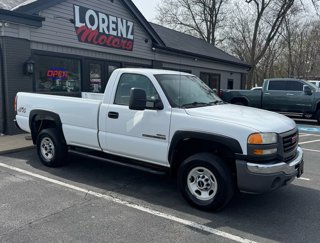 Used 2005 GMC Sierra 2500 W/T w/ Heavy-Duty Power Package image 1