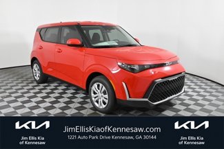 New 2025 Kia Soul LX image 1