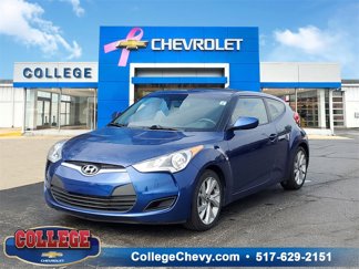 Used 2016 Hyundai Veloster image 1