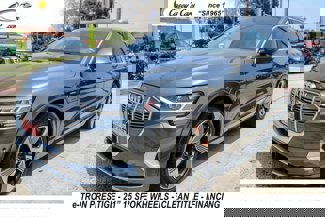 Used 2019 Audi e-tron Prestige w/ Prestige Package image 1