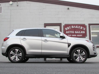 Used 2023 Mitsubishi Outlander Sport ES image 1