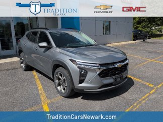Used 2024 Chevrolet Trax LT image 1