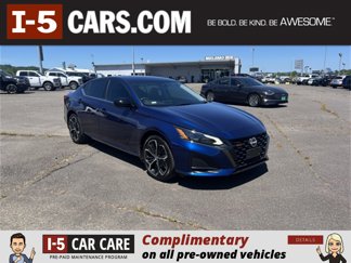 Used 2023 Nissan Altima 2.5 SR image 1