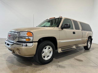 Used 2005 GMC Sierra 1500 SLT w/ Light Duty Power Package image 1