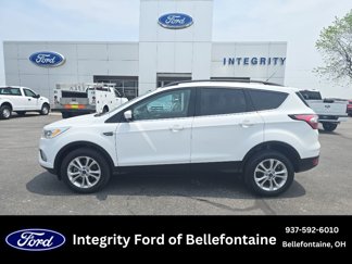 Used 2017 Ford Escape SE w/ Equipment Group 201A image 1