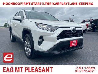 Used 2021 Toyota RAV4 XLE Premium image 1