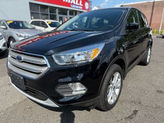 Used 2019 Ford Escape SE image 1