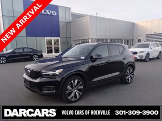 Certified 2021 Volvo XC40 P8 Recharge image 1